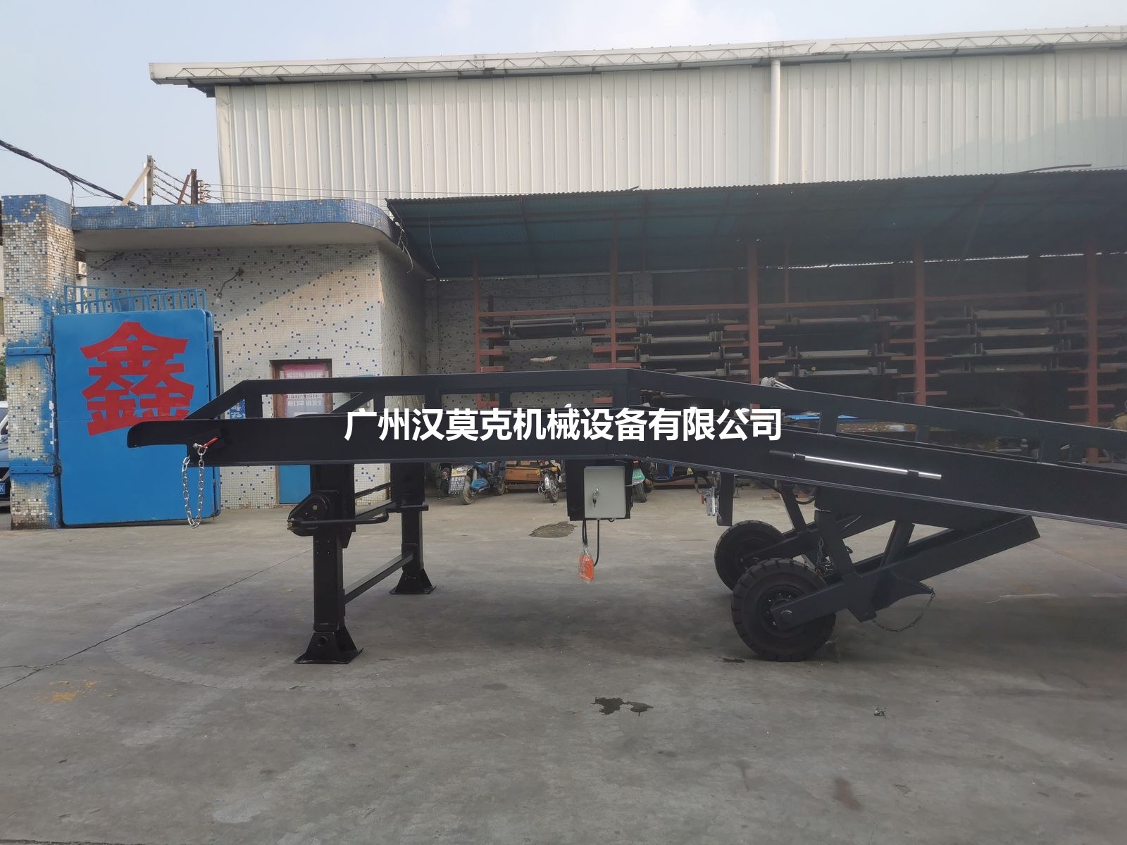 黑色涂装电动款 实拍 3